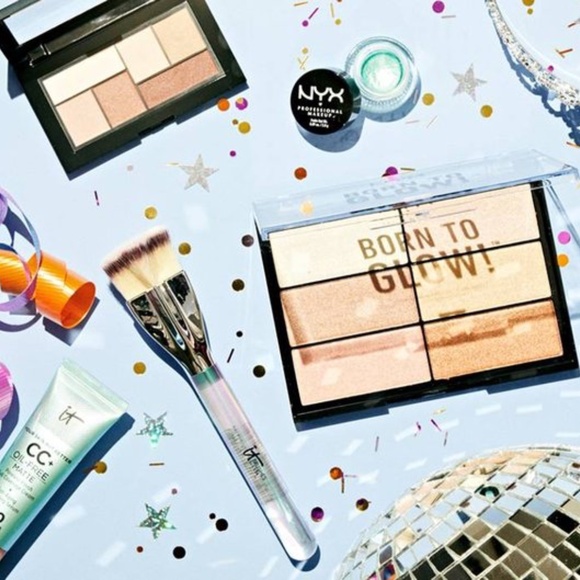 🎀 Amazon Mystery Box $200+ Boxing Day Walmart Return Lot Wholesale Electronics - Picture 2 of 8